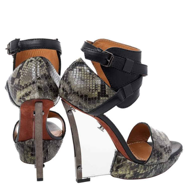Pre Owned Lanvin Green/Black Python And Leather Wedge Platform Ankle Strap Sandals Size 38