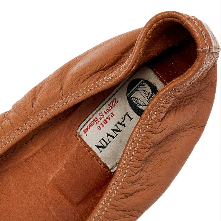 Pre Owned Lanvin Beige Leather Scrunch Flats Size 38.5