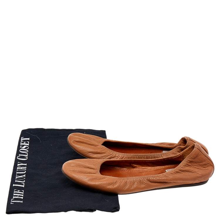 Pre Owned Lanvin Beige Leather Scrunch Flats Size 38.5