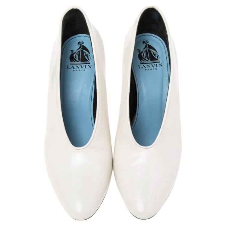 Pre Owned Lanvin White Leather V Neck Pumps Size 40