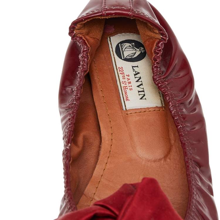 Pre Owned Lanvin Red Satin And Leather Bow Scrunch Ballet Flats Size 38