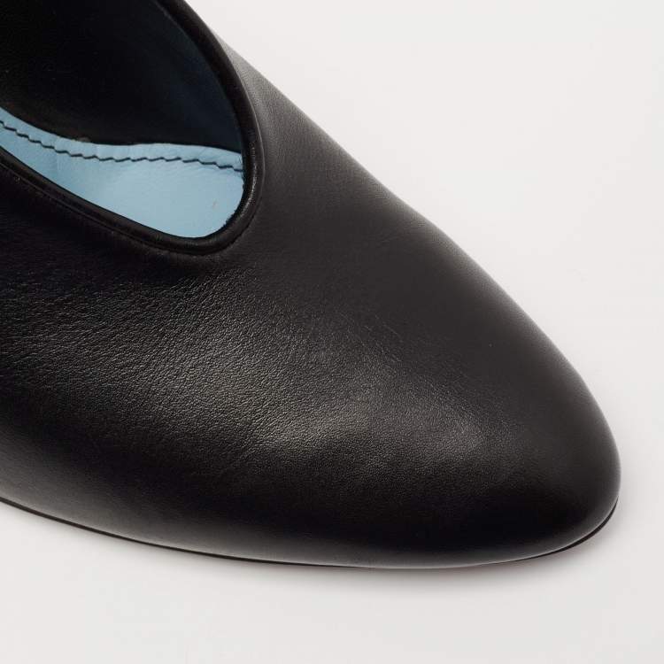 Pre Owned Lanvin Black Leather Pointed Toe  Pumps Size 39