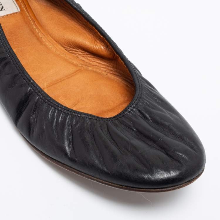 Pre Owned Lanvin Black Leather Scrunch Ballet Flats Size 39.5