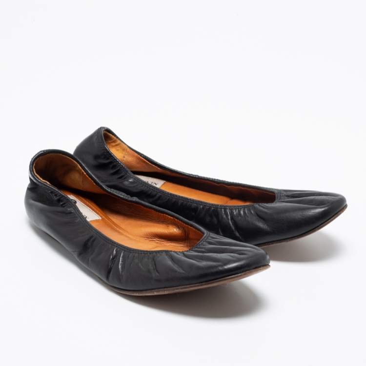 Pre Owned Lanvin Black Leather Scrunch Ballet Flats Size 39.5