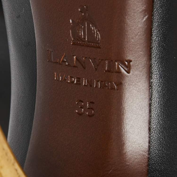 Pre Owned Lanvin Black Leather V Neck Pumps Size 35
