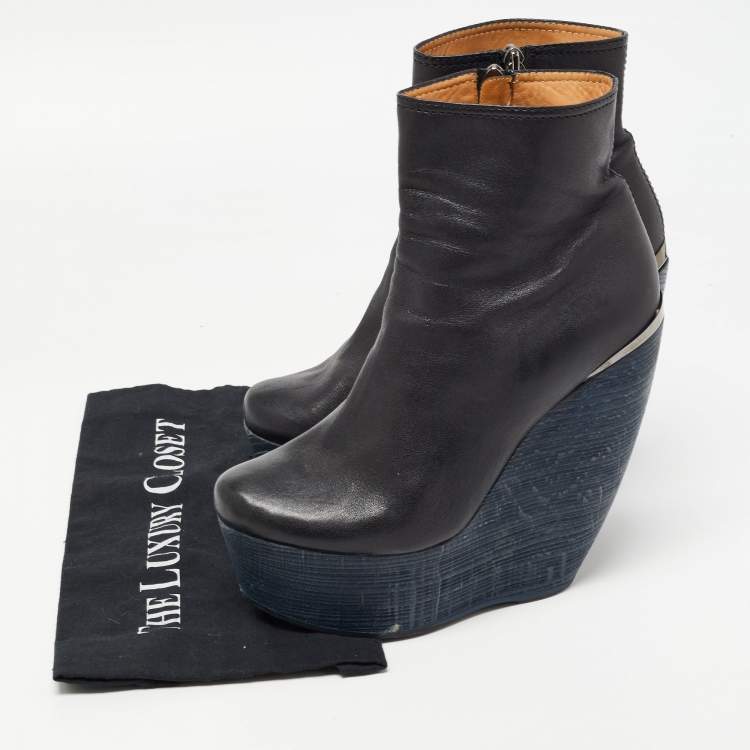 Pre Owned Lanvin Black Leather Wedge Boots Size 40