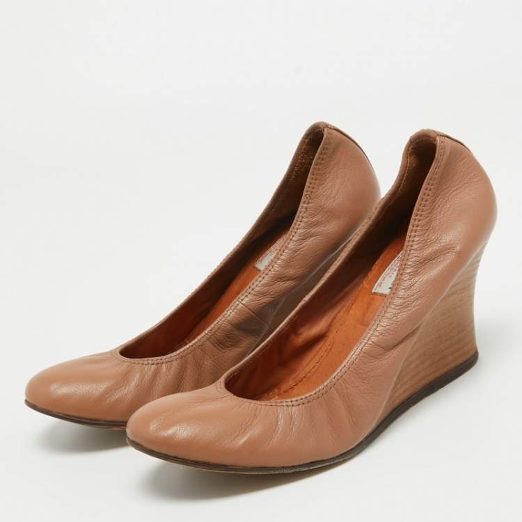 Pre Owned Lanvin Brown Leather Scrunch Wedge Pumps Size 37