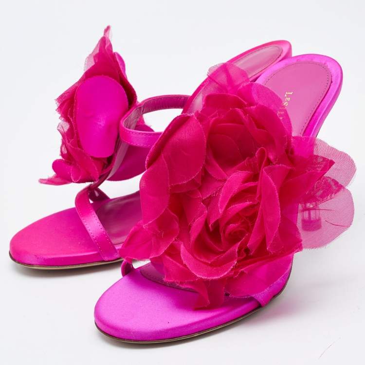 Pre Owned Le Silla Pink Satin Rose Embroidered Slide Sandals Size 38
