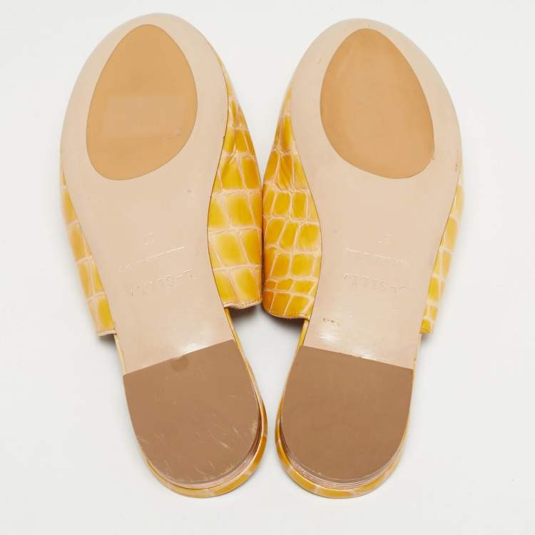 Pre Owned Le Silla Yellow Croc Embossed Patent Leather Crystal Embellished Chain Flat Mules Size 37