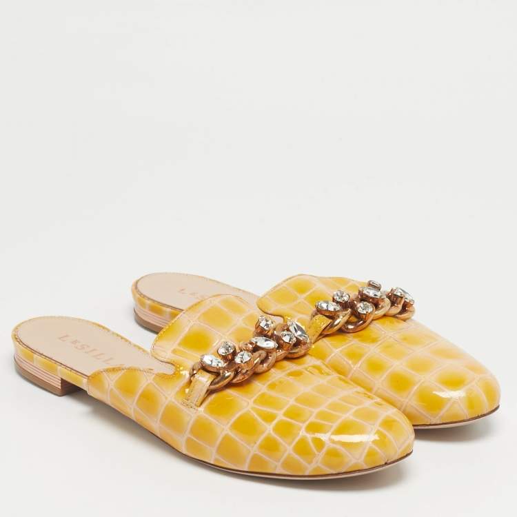 Pre Owned Le Silla Yellow Croc Embossed Patent Leather Crystal Embellished Chain Flat Mules Size 37