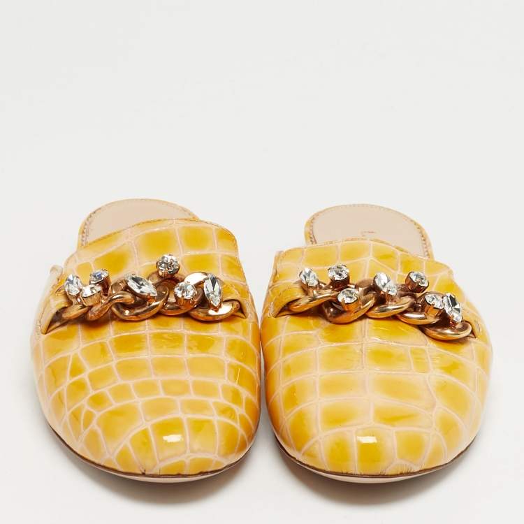 Pre Owned Le Silla Yellow Croc Embossed Patent Leather Crystal Embellished Chain Flat Mules Size 37