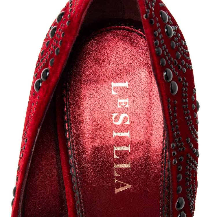 Pre Owned Le Silla  Red Velvet Crystal Embellished Pointed Toe  Pumps Size 40