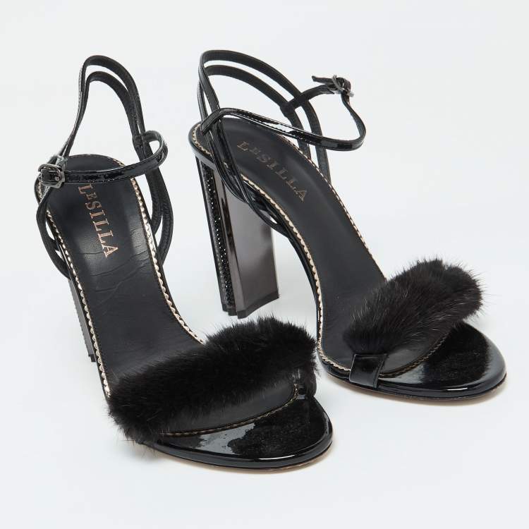 Pre Owned Le Silla Black Fox Fur and Patent Leather Ankle Strap Sandals Size 39