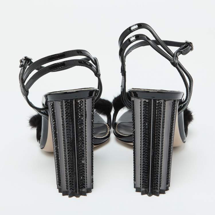 Pre Owned Le Silla Black Fox Fur and Patent Leather Ankle Strap Sandals Size 39