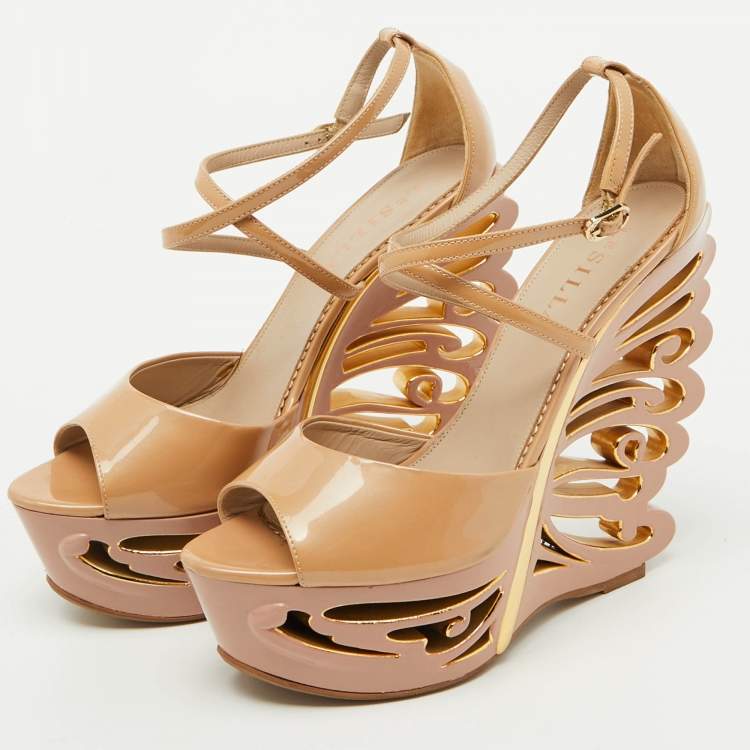 Pre Owned Le Silla Beige Patent Leather Butterfly Platform Wedge Sandals Size 38