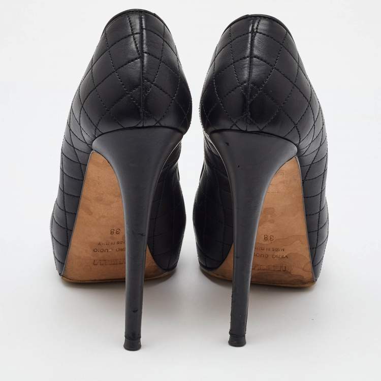 Pre Owned Le Silla Black Quilted Leather Metal Cap Toe Platform Pumps Size 38