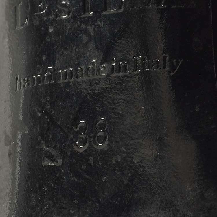 Pre Owned Le Silla Size 38 Black Suede Spiral Heel Pumps