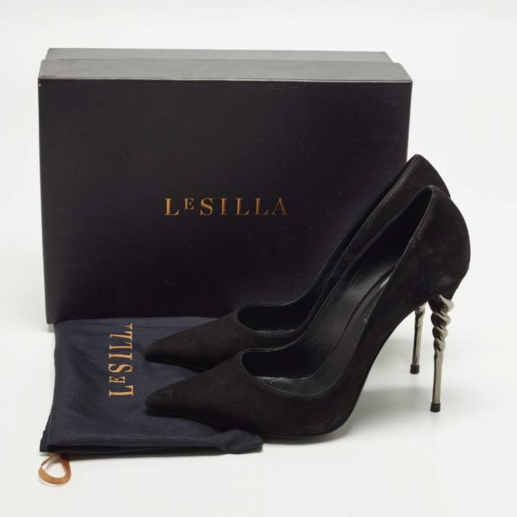 Pre Owned Le Silla Size 38 Black Suede Spiral Heel Pumps