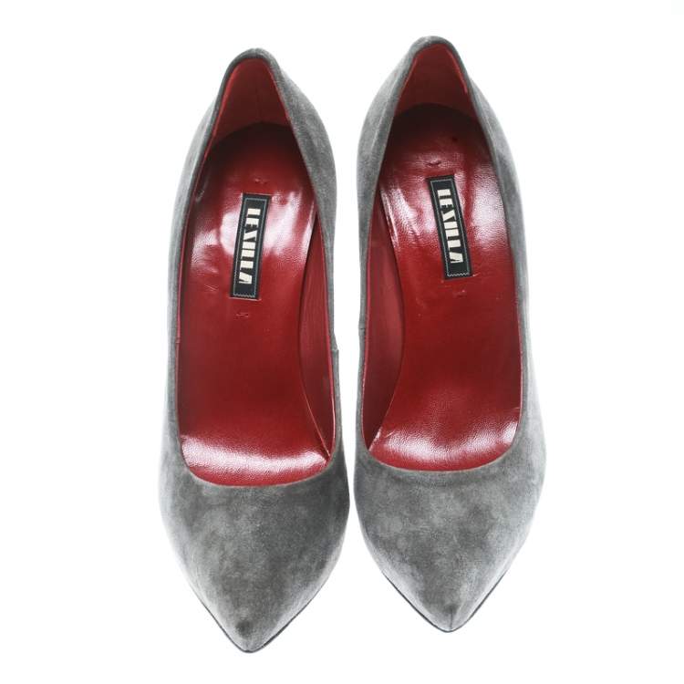 Pre Owned Le Silla Grey Suede Pointed Toe Wedge Pumps Size 36.5