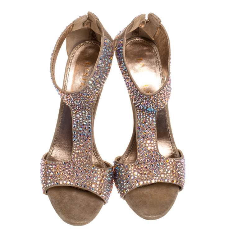 Pre Owned Le Silla Gold Crystal Embellished Nubuck T-Bar Peep Toe Sandals Size 40