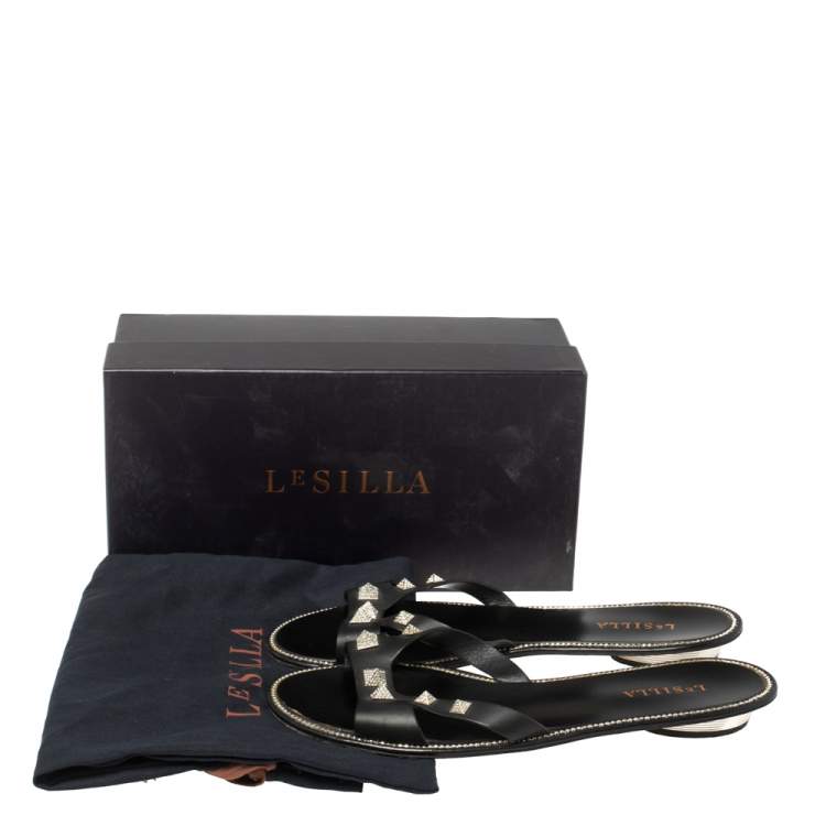 Pre Owned Le Silla Black Leather Studded Flat Slide Sandals Size 40