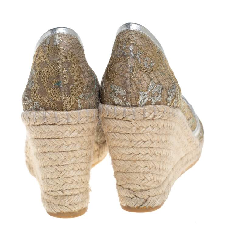 Pre Owned Le Silla Metallic Silver/Gold Lace Espadrille Wedge Pumps Size 37