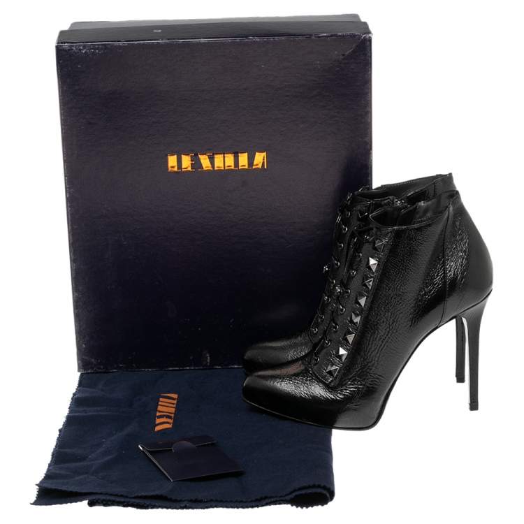 Pre Owned Le Silla Black Patent Leather Studded Ankle Booties Size 38.5
