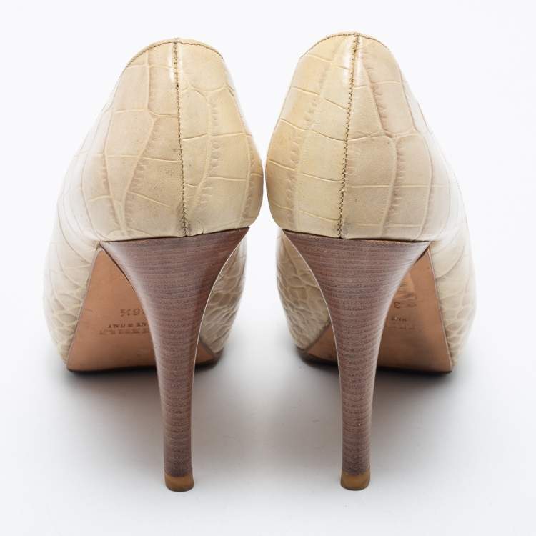 Pre Owned Le Silla Cream Croc Embossed Leather Peep Toe Pumps Size 36.5