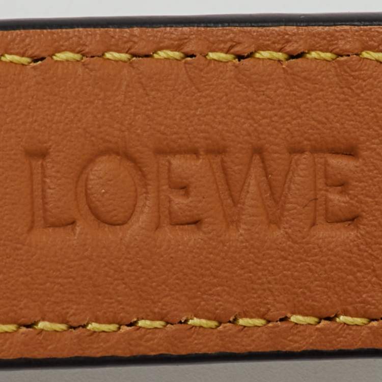 Pre Owned Loewe Black Leather Anagram Slim Waist Belt 95CM