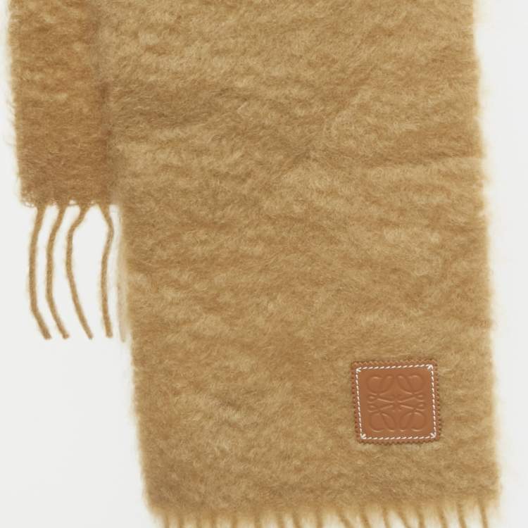 مملوكة مسبقًا Loewe Brown Anagram Patch Mohair Fringed Scarf 