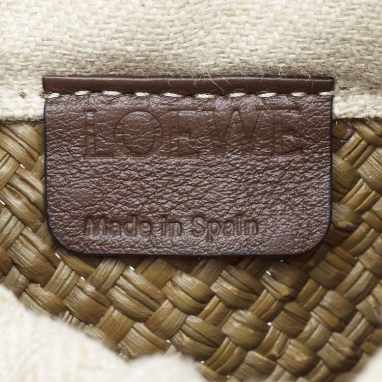 Pre Owned Loewe Green Raffia and Canvas Anagram Ajouré Bucket Bag
