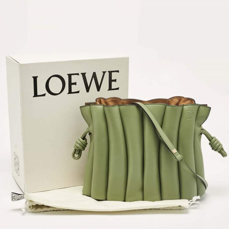 Pre Owned Loewe Rosemary Leather Ondas Flamenco Knot Shoulder Bag