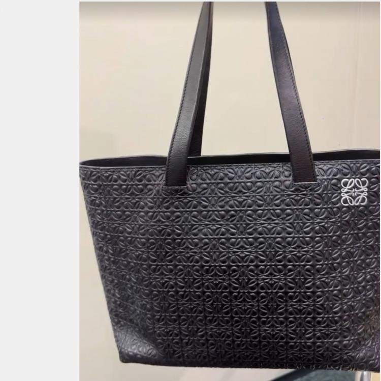 Pre Owned Loewe Black Leather Anagram Tote Bag