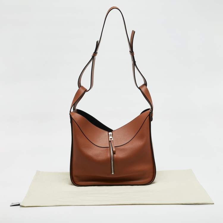 Pre Owned Loewe Brown Leather Medium Hammock Shoulder Bag