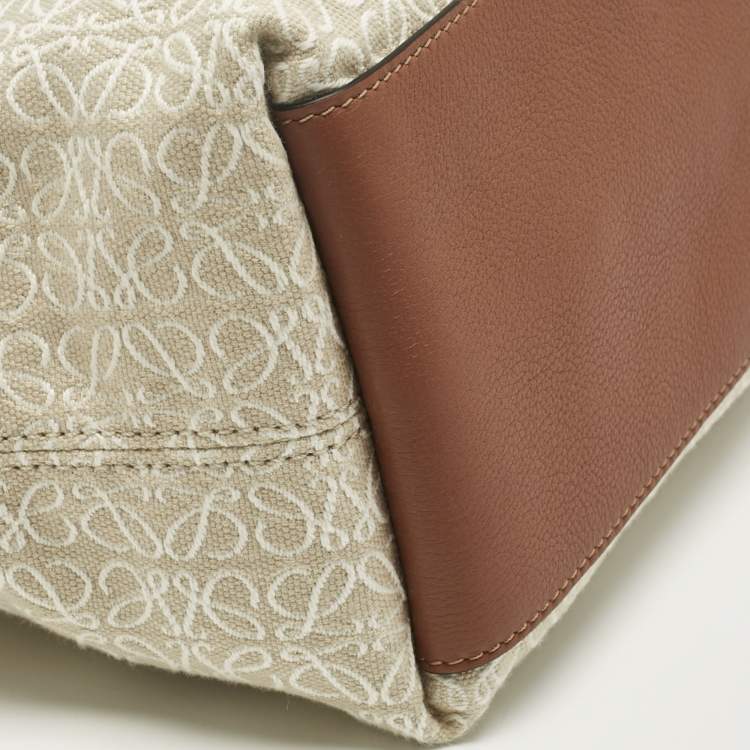 Pre Owned Loewe Brown/Beige Anagram Canvas and Leather Cubi Bag