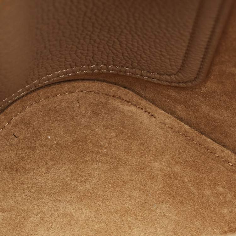 Pre Owned Loewe Beige Leather Mini Pebble Bucket Bag