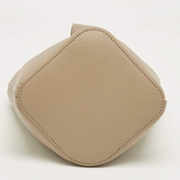 Pre Owned Loewe Beige Leather Mini Pebble Bucket Bag