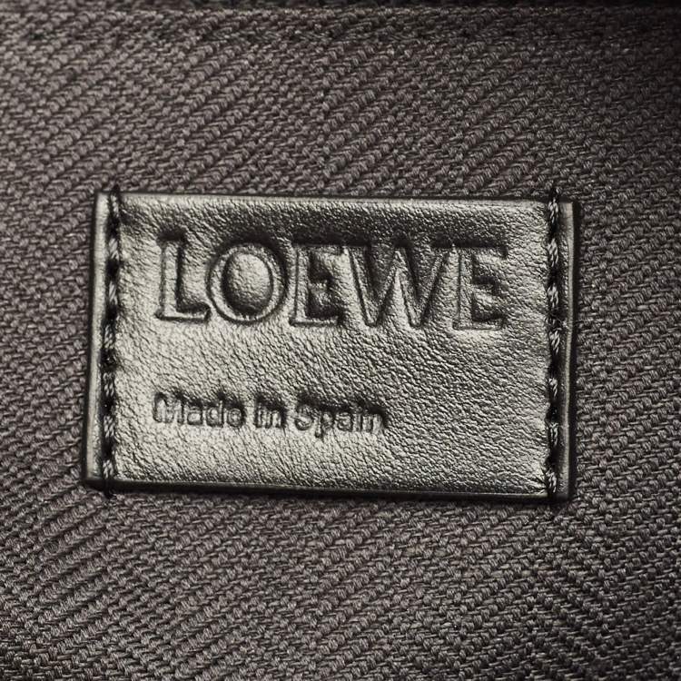 Pre Owned Loewe Puzzle Black Leather Make-Up Bag