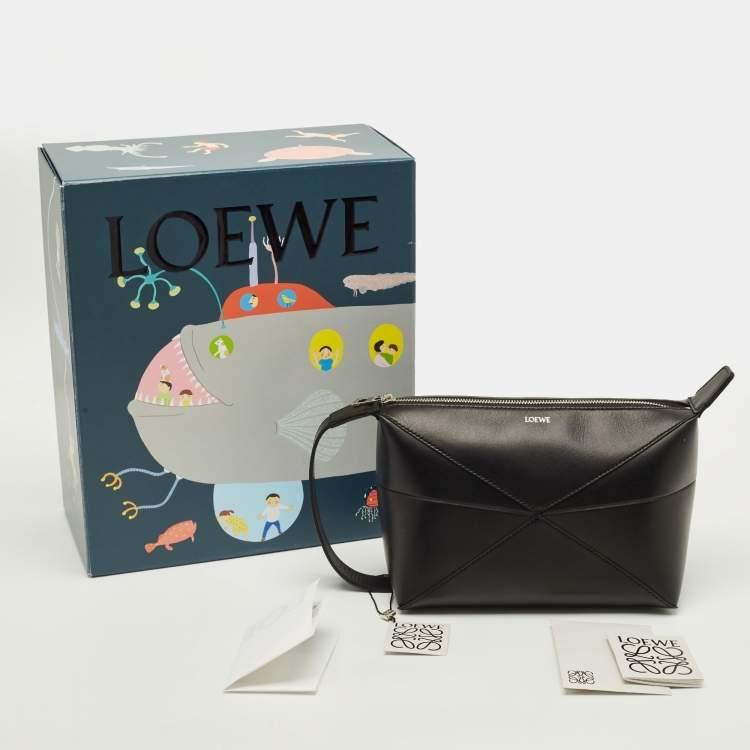 Pre Owned Loewe Puzzle Black Leather Make-Up Bag