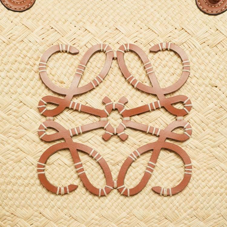 Pre Owned Loewe Anagram Medium Brown/Natural Iraca Palm Basket Tote