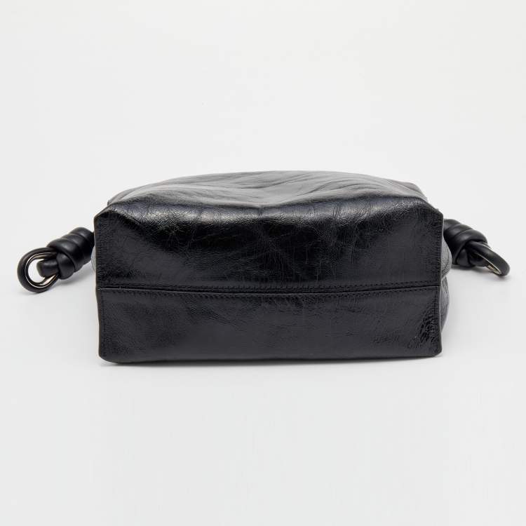 Pre Owned Loewe Black Crinkled Glossed Leather Flamenco Knot Shoulder Bag