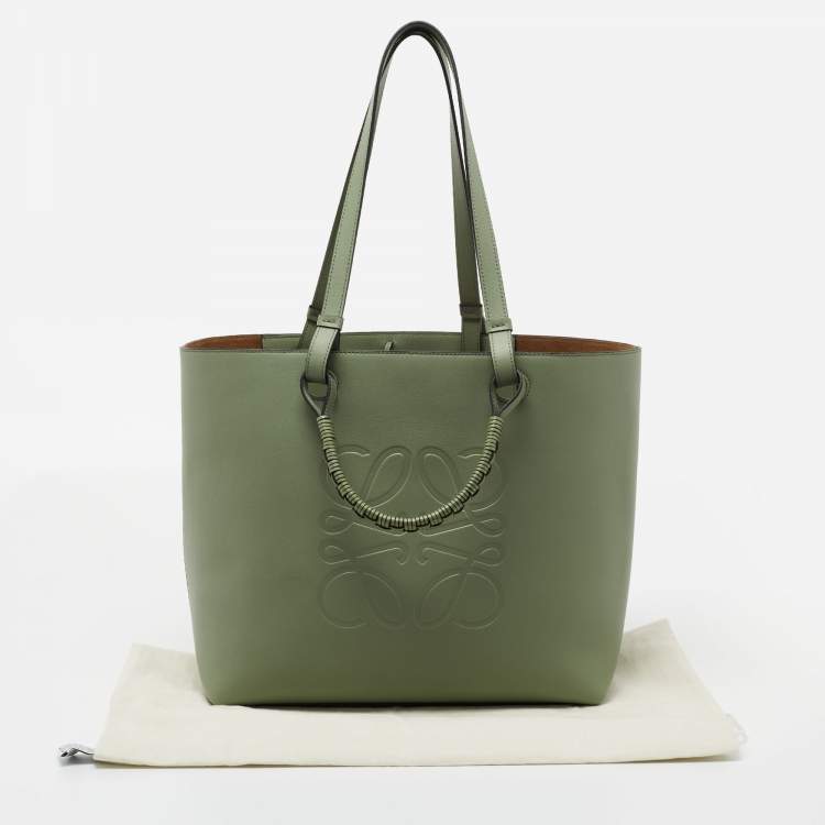 Pre Owned Loewe Green Leather Medium Anagram Tote