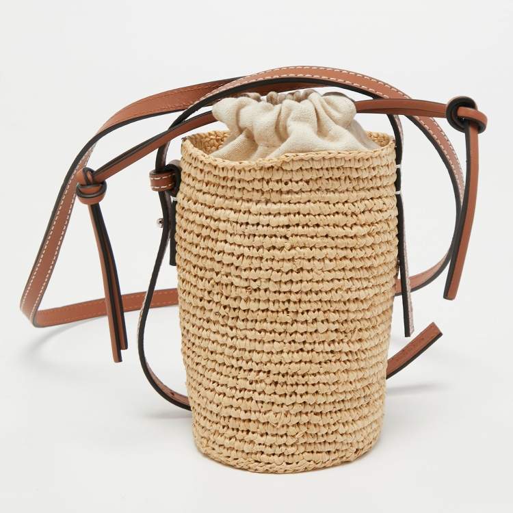 مملوكة مسبقًا  Loewe Beige/Brown Woven Raffia and Leather Cylinder Pocket Crossbody Bag