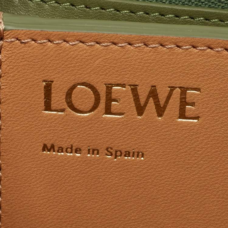 Pre Owned Loewe Avocado Green Leather Goya Shoulder Bag
