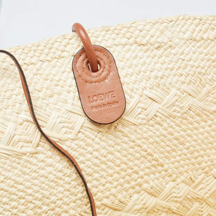 Pre Owned Loewe Beige/Brown Raffia and Leather Trim Large Anagram Basket Tote