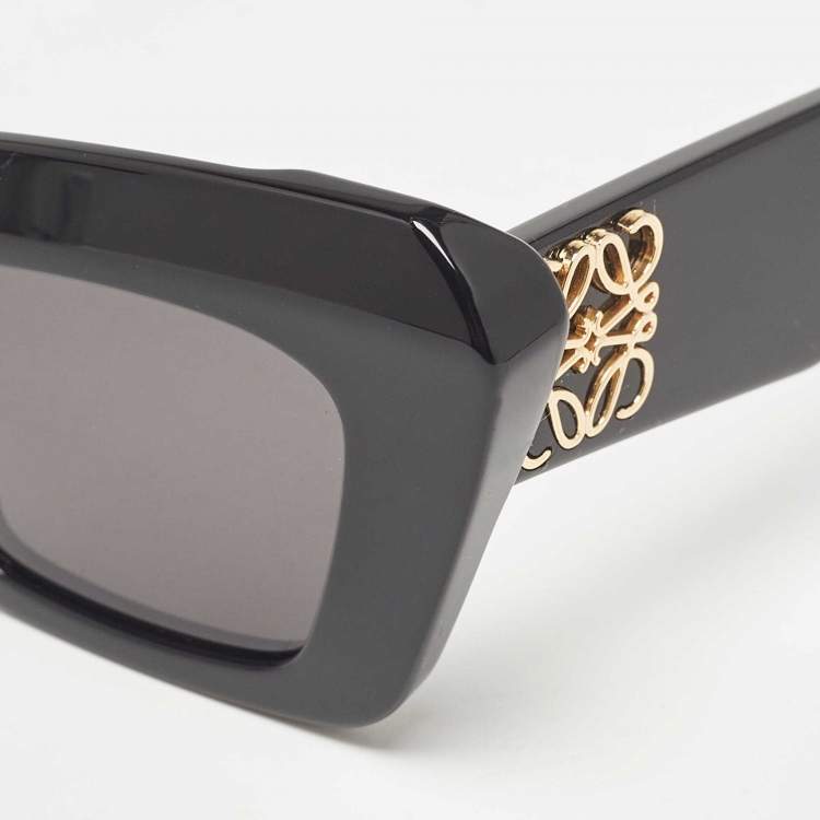 Pre Owned Loewe Black LW400361 Anagram Cat Eye Sunglasses