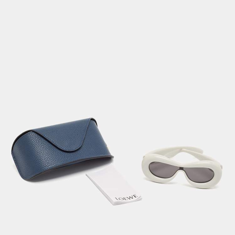 Pre Owned Loewe Light Grey LW400991 Inflated Round Sunglasses