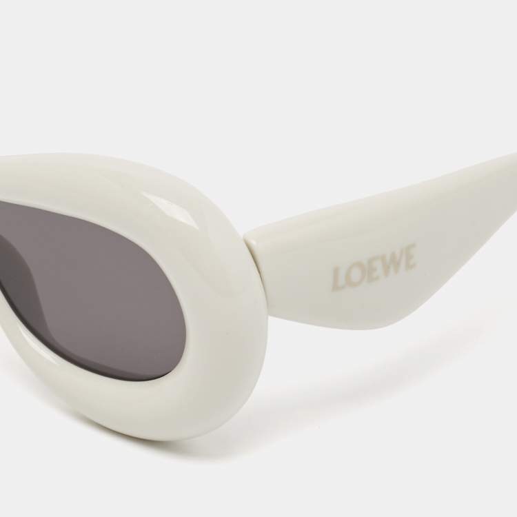 Pre Owned Loewe Light Grey LW400991 Inflated Round Sunglasses
