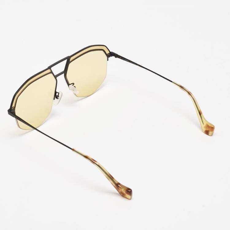 Pre Owned Loewe Yellow LW40016I Frame Aviator Sunglasses