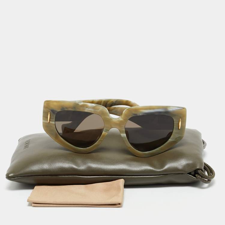 Pre Owned Loewe Green/Grey LW40155I Butterfly Sunglasses